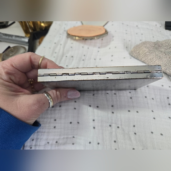 Sold - Picture 3 of 14